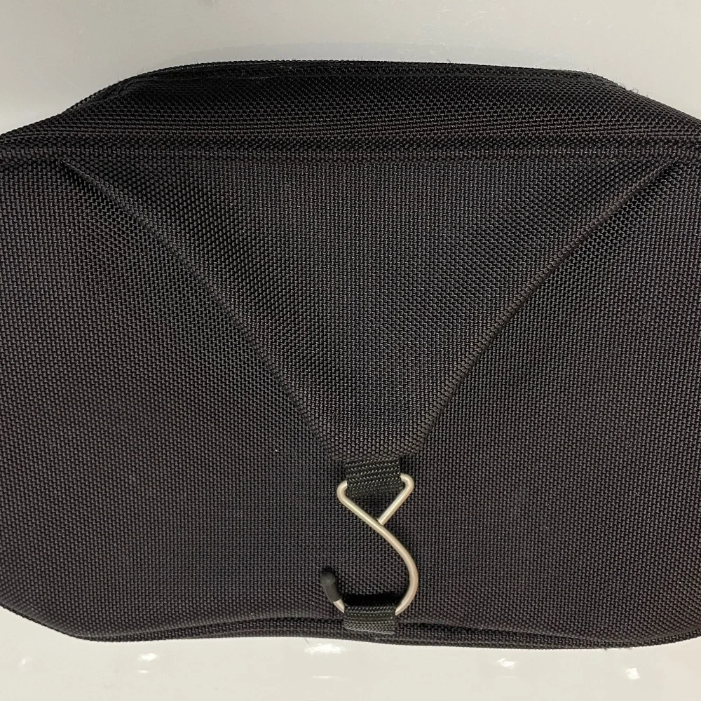 Sharper Image Hanging Travel Toiletry Bag Personal Organizer Cosmetic Black